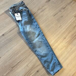 Hannah women’s raw hem Light Blue straight/Skinny Jeans